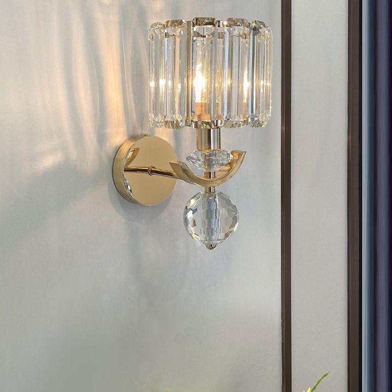 Crystal Gold Wall Lamp in Modern Luxury Style Electroplate Metal Wall Light for Interior Spaces