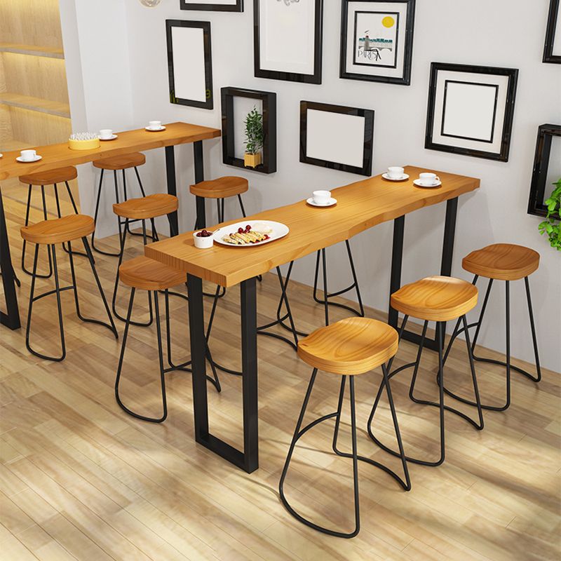Modern Armless Counter Stool Iron Dessert Shop Bar Stool with Wooden Seat and Pedal