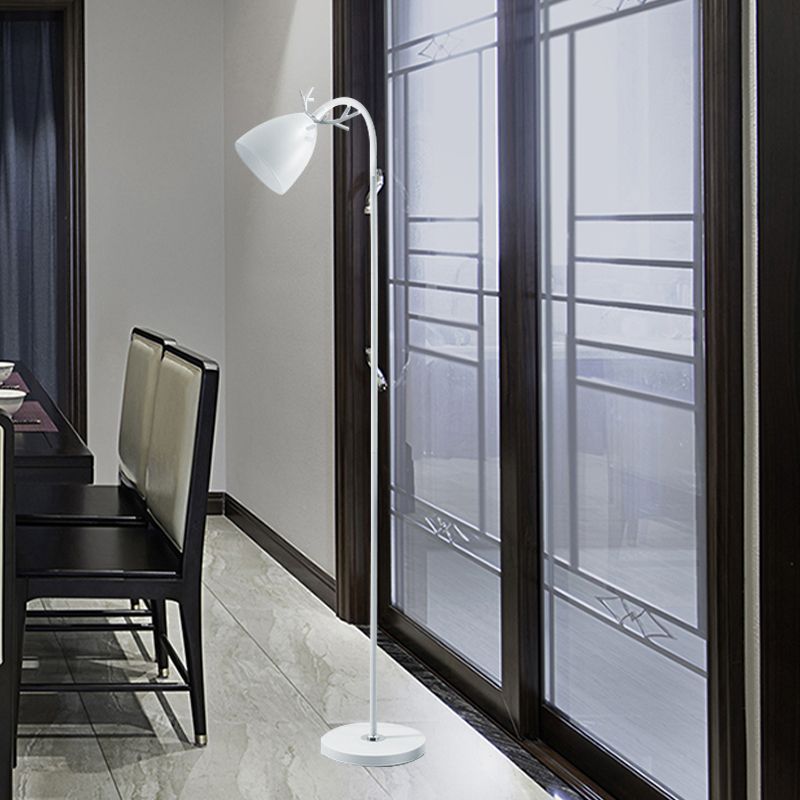 Macharoon arc tromba tonno pavimento luce metallizzata a bulbo singolo soggiorno in piedi con design di corna in nero/bianco/rosa