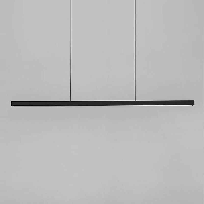 Éclairage d'île de forme linéaire de style moderne