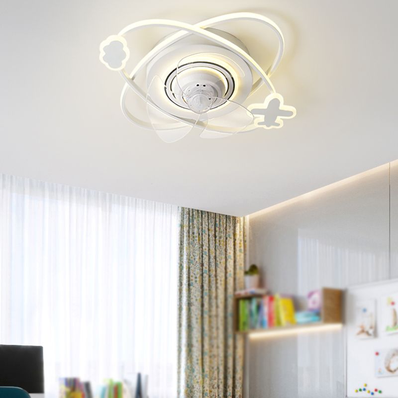 Ventilateur de plafond Light Milmalist Metal Kids Bedroom LED près du plafond lampe
