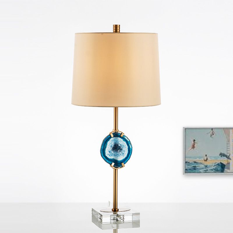 1 Kopf Wohnzimmer Schreibtisch hell moderne blaue Nachttischlampe mit Fassstoffschatten