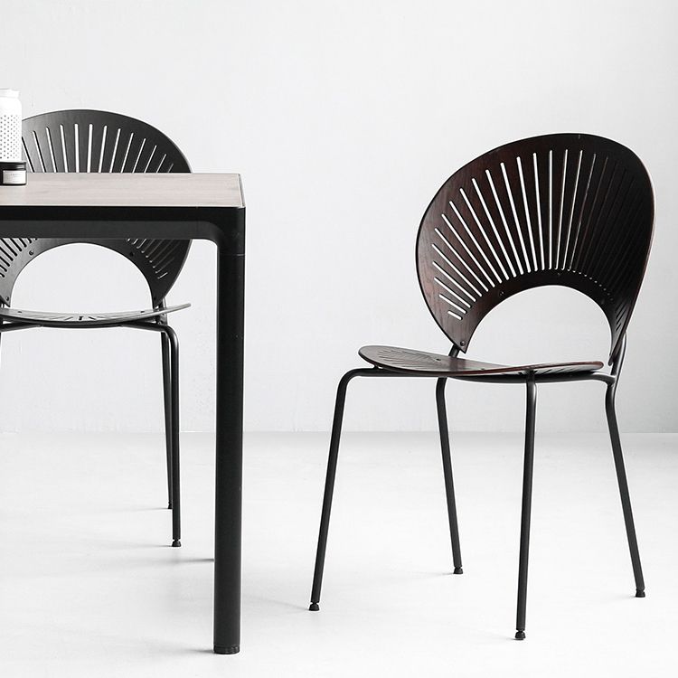 Eigentijdse metalen eetkamerstoelen armloze open achterkant eetkamerstoel
