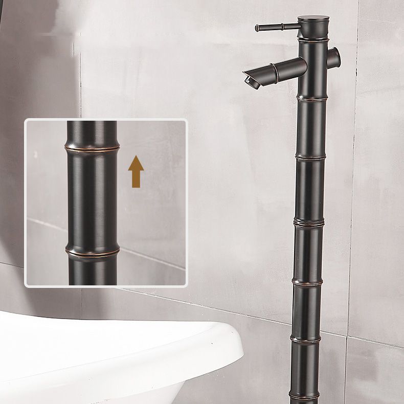 Modern Freestanding Bathtub Faucet Brass Floor Mount Free Standing Tub Filler Faucet