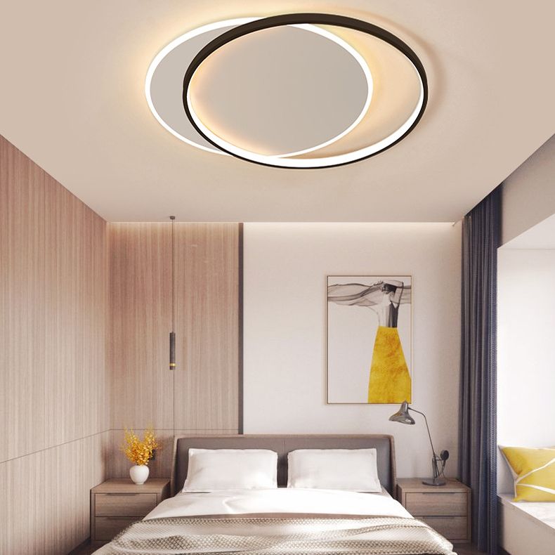 Plafonnier LED circulaire noir en acrylique, simplicité moderne, montage encastré en fer laqué pour chambre à coucher