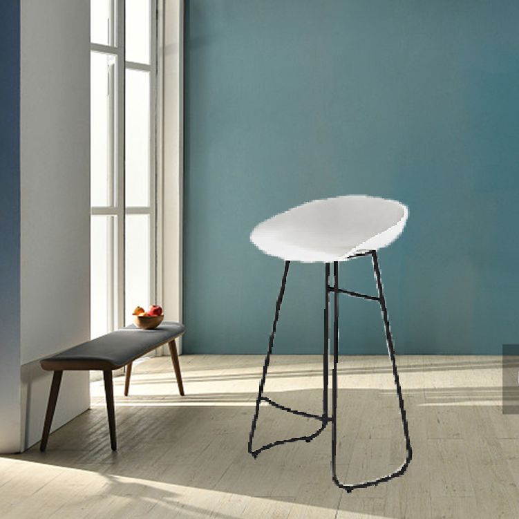 Modern Footrest Counter-height Stool Indoor Plastic and Metal Bucket Counter Chair