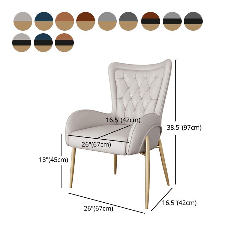 El comedor del metal de Glam preside la silla tapizada del brazo lateral para el uso en el hogar