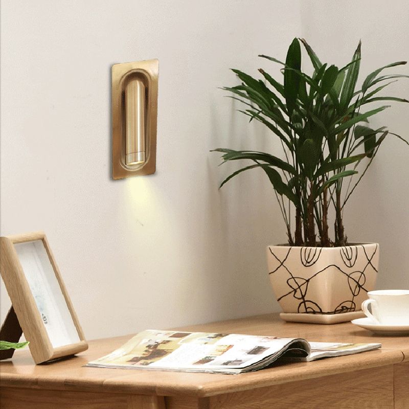 Single Modern Polished Finish Wall Mounted Sconce Metal LED Wall Light