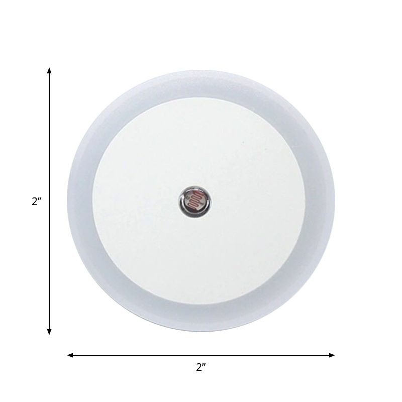 White Round Mini Nightlight Simple Plastic Plug in LED Wall Lighting for Corridor