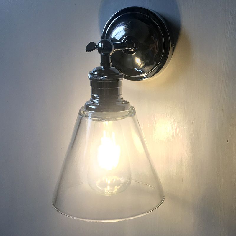 Luz de montaje de pared de estilo industrial Luz de sombra de vidrio de cono simple para al lado