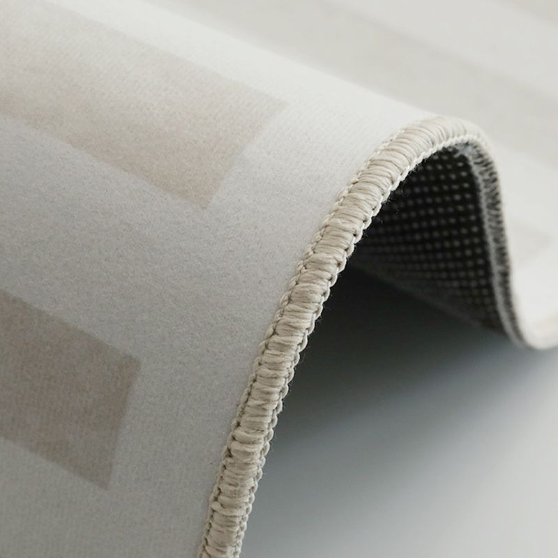 Modern Rug Light Grey Polyester Rug Stain Resistant Rug for Living Room