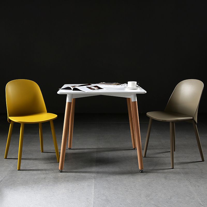 Mesa de comedor cuadrada industrial Mesa de comedor de madera con 4 patas para comedor
