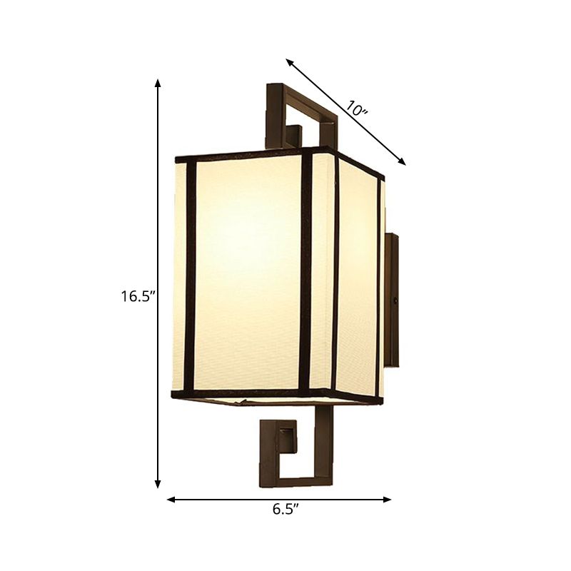 1 Light Living Room Wall Lamp Classic White Sconce Light Fixture with Rectangle Fabric Shade