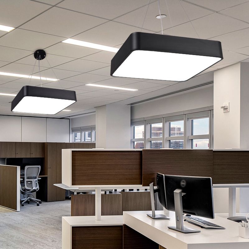 18 "/23,5" W schwarze quadratische hängende leichte Einfachheit Acryl -LED -Decke Anhänger für Wohnzimmer