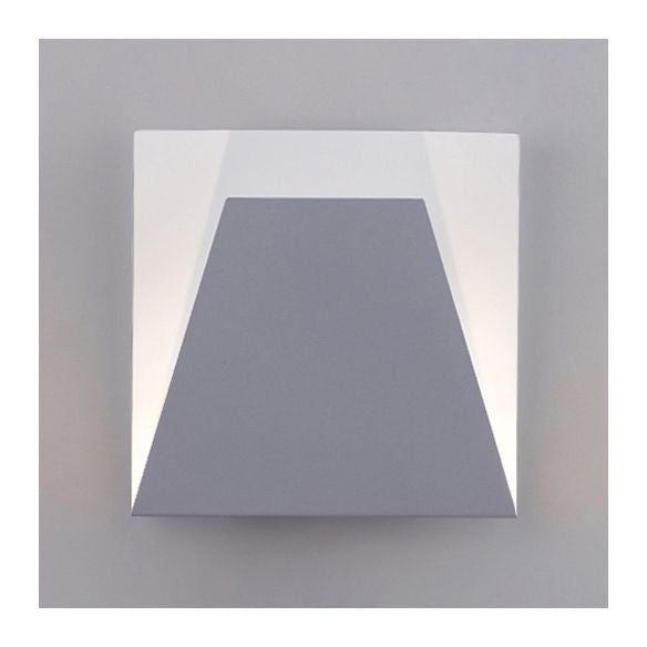 Geometric Metal Wall Lamp Simplistic Style LED White Wall Light Sconce in Warm/White Lighting for Bedroom