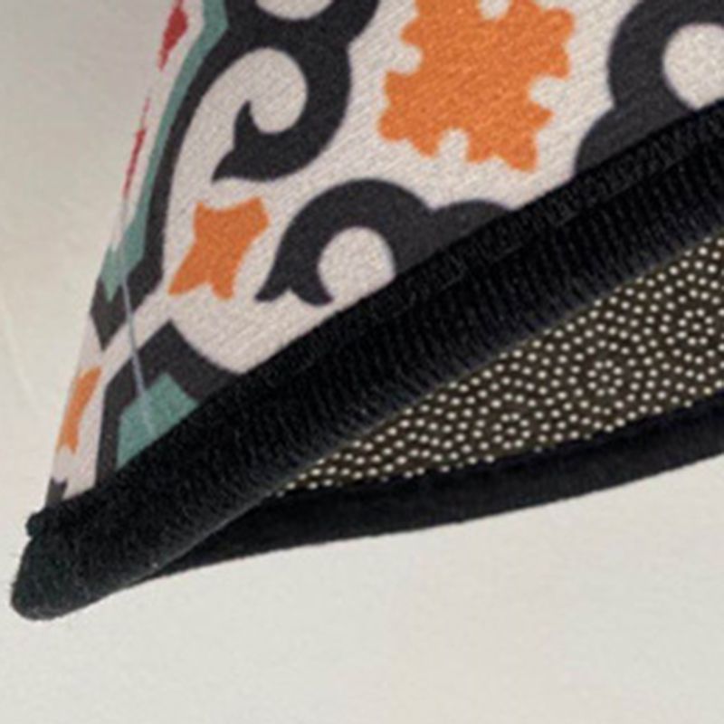 Glam ethnische Fläche Teppich Retro floral bedrucktes Teppichfleckenfeindebiet Teppich für die Heimdekoration