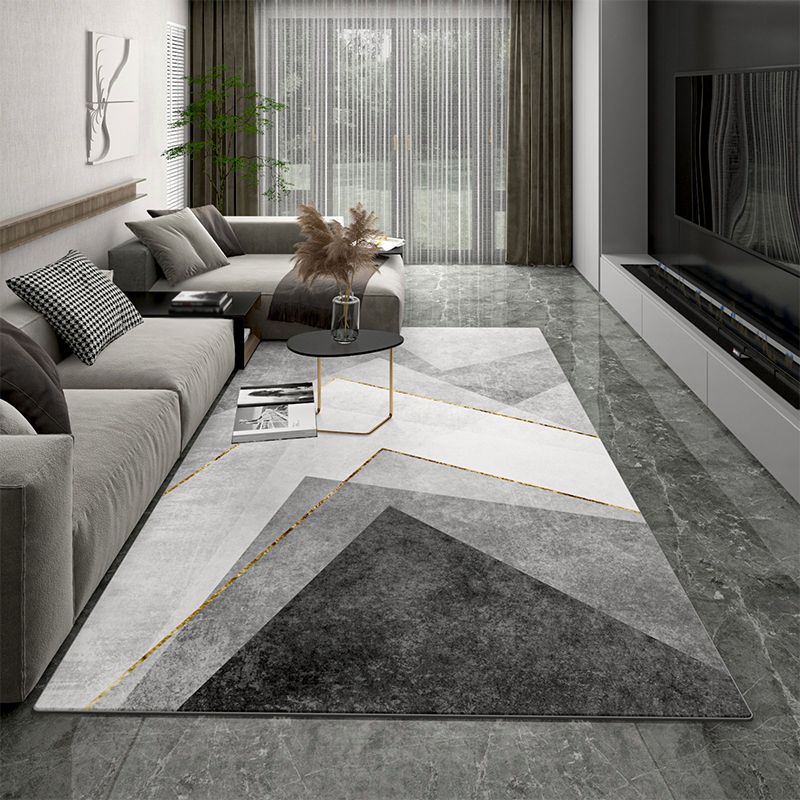 Creative Geometric Pattern Carpet Polyester Indoor Rug Stain Resistant Area Carpet for Living Room