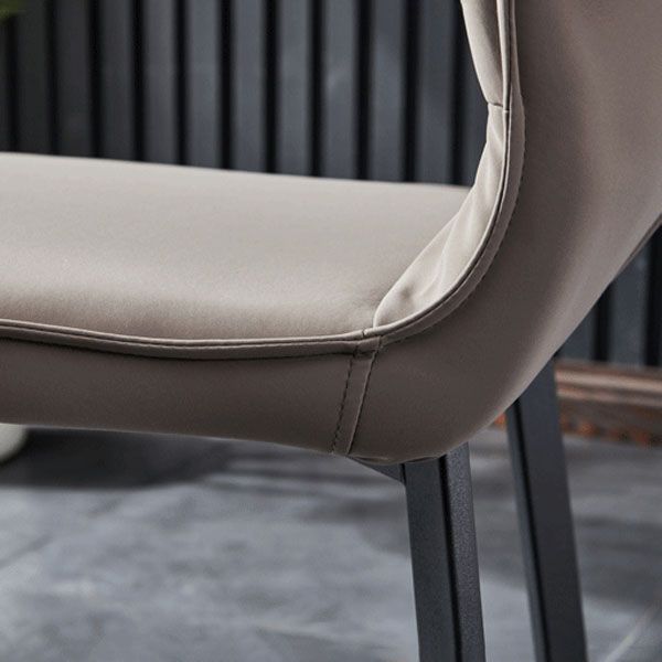 Chaises de salle à manger contemporaines en cuir PU, chaises latérales à dossier solide sans accoudoirs pour usage domestique