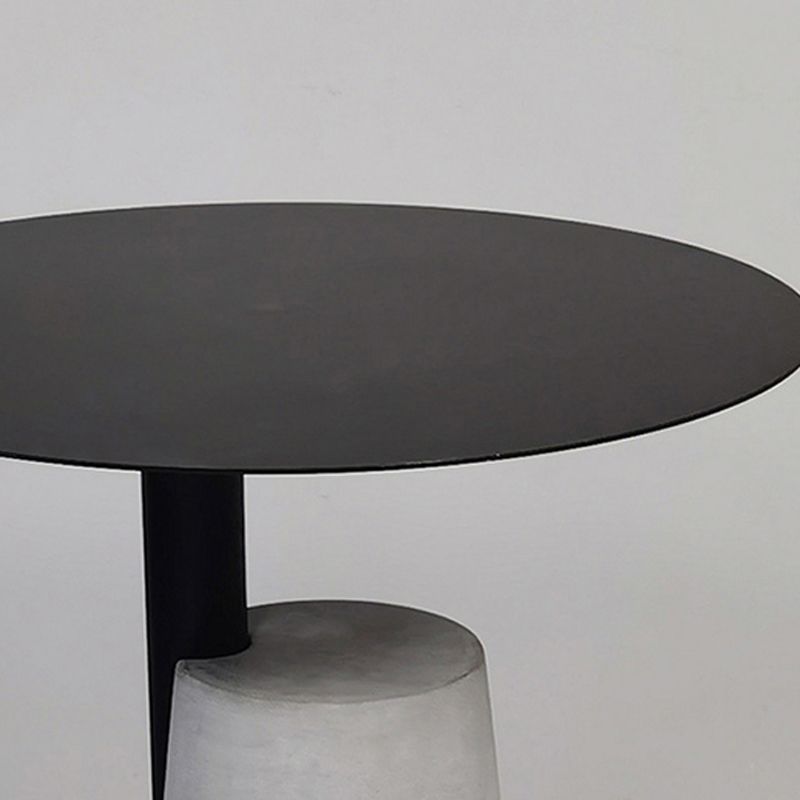 Concrete Side Table Modern Pedestal Round End Table for Living Room