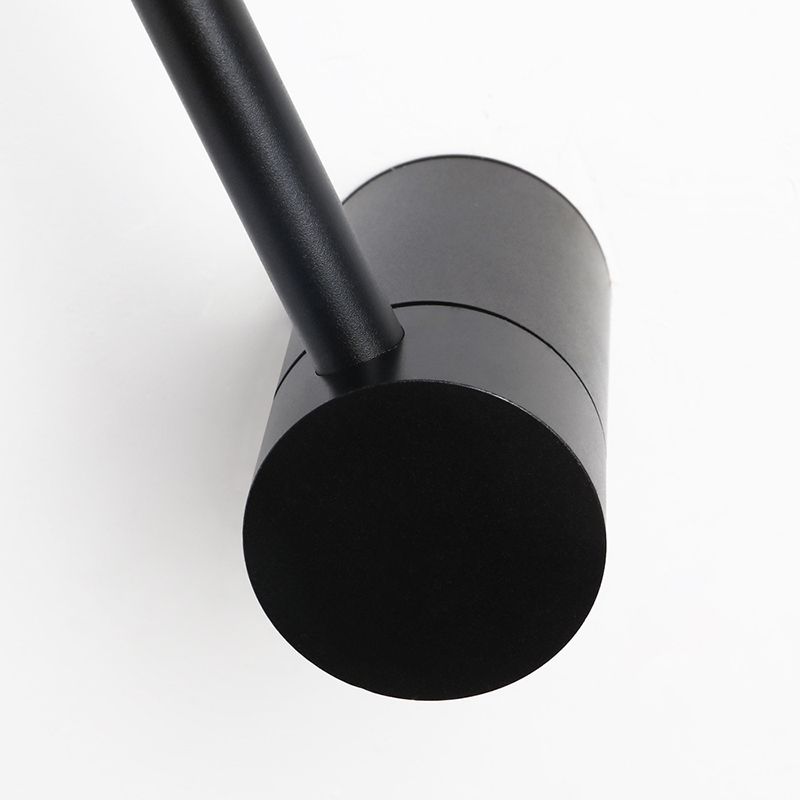 Modern Metal Wall Sconce Linear Shape Wall Lamp with Silicone Shade in Black