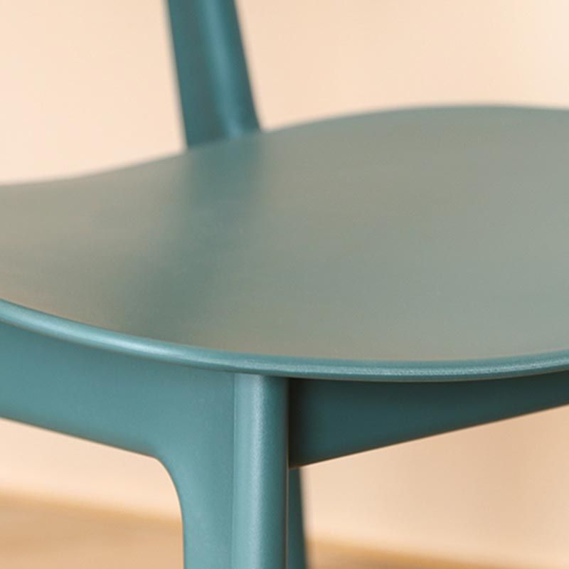 Contemporary Plastic Dining Chair Open Back Dining Side Furniture in Matte Finish for Home