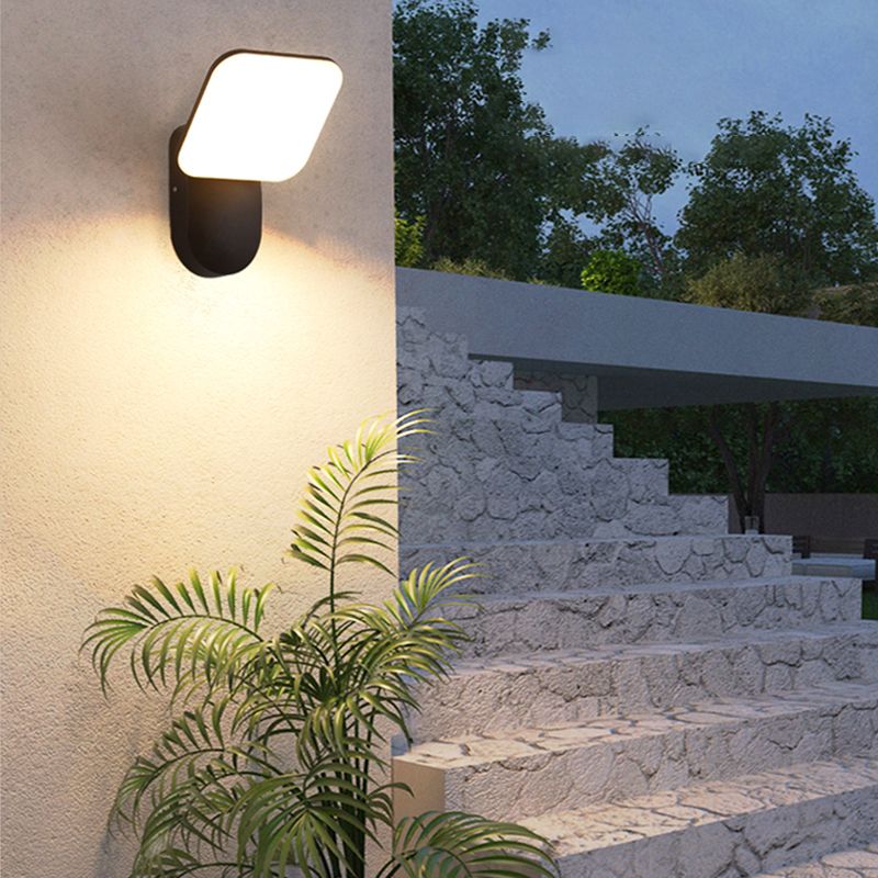 Simple Wall Sconce Waterproof Outdoor Sconce Light Fixture with Metal
