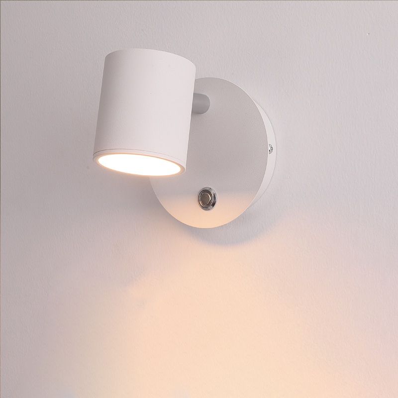 Lampada montata a parete in metallo regolabile per il minimalismo per camera da letto