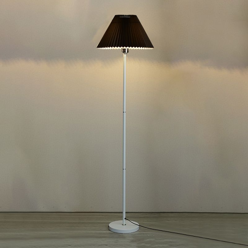 1 lampes standard en forme de cône légère lampadaire en tissu moderne pour le salon