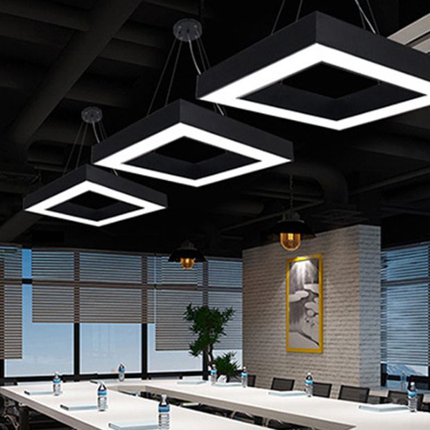 Metalen vierkante vorm hangend licht modern 1 licht spoelbevestiging verlichtingsarmaturen in zwart