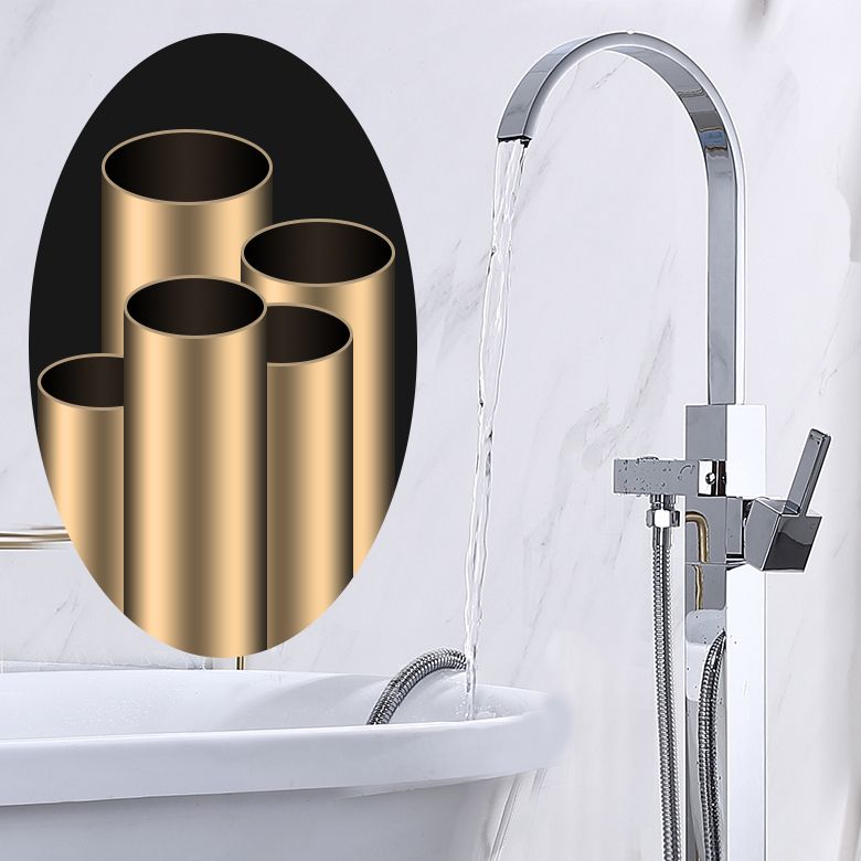 Floor Mounted Copper Freestanding Tub Filler High Arc Freestanding Faucet with Hose