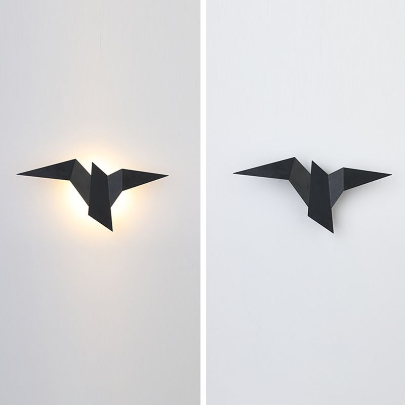 Flying Birds Creative Shaped LED Wall Sconces Post-modern Style Minimalism Metal Wall Light for Bedroom Living Room