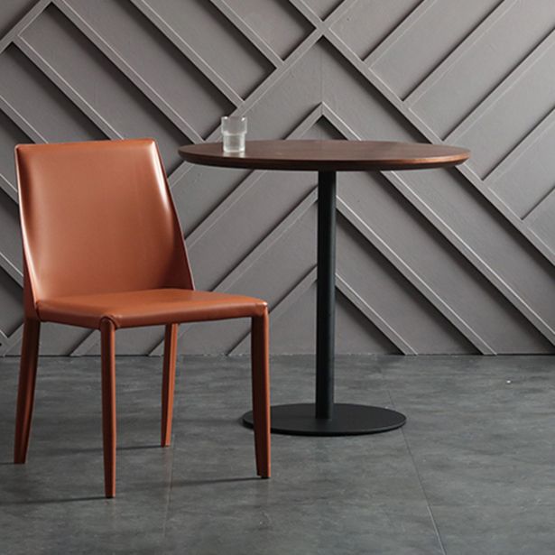 Modern Artificial Wood Table Round Dining Table with Metal Pedestal Base for Restaurant