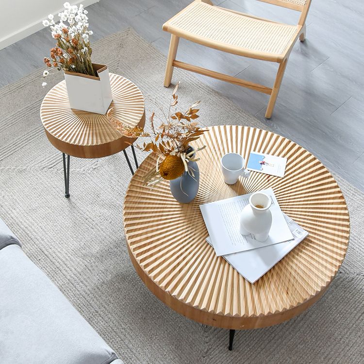 Round Sold Wooden Coffee Table with Black Base and Brone Top