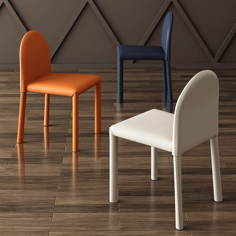Silla de comedor de estilo moderno Silla auxiliar de cocina sin brazos con patas de metal