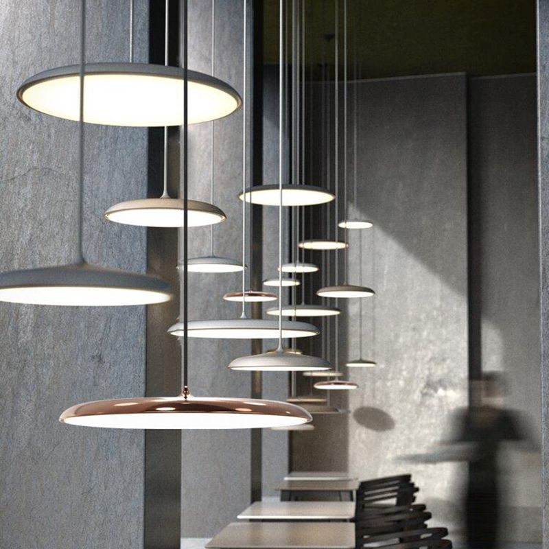 Electroplate Metal LED Hanging Lamp in Modern Style Acrylic Circular Pendant Light for Dining Room