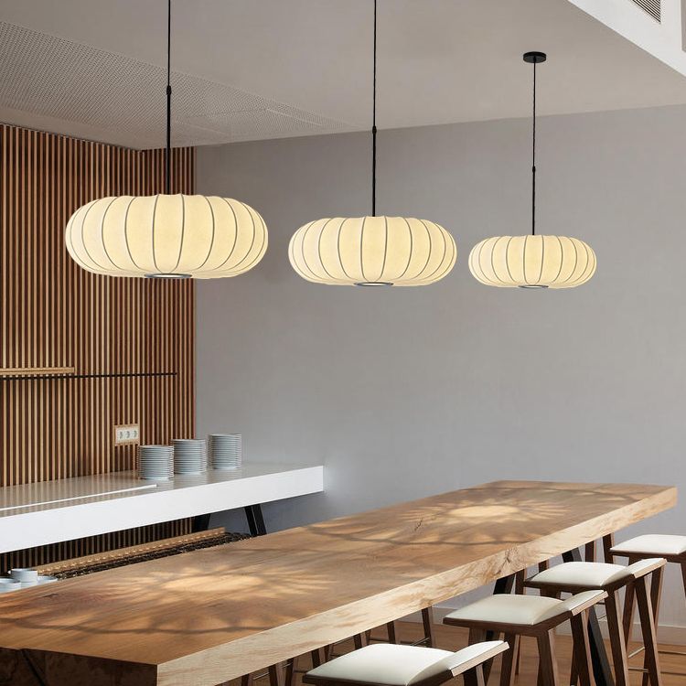 Lampada sospesa a forma di zucca bianca Simplicità a 1 luci a soffitto di seta per sala da tè