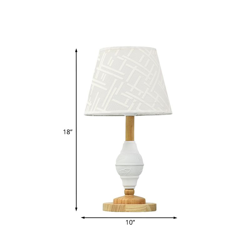 Livrer la table de chevet de salon modernisme modernisme lampe de table blanche avec une teinte en tissu de baril