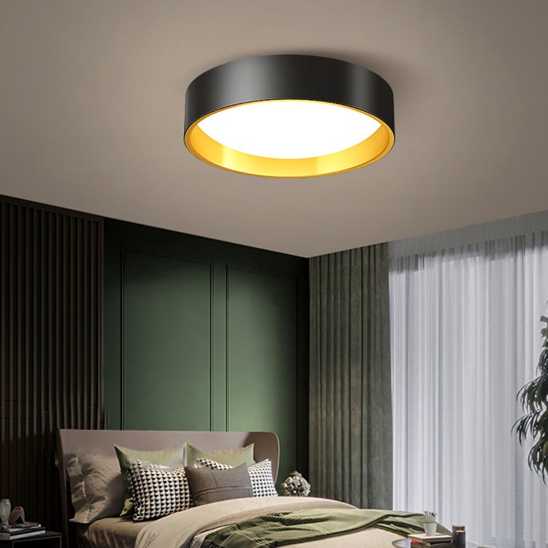 Lámpara de techo LED redonda de simplicidad con montaje empotrado de metal con difusor acrílico para dormitorio