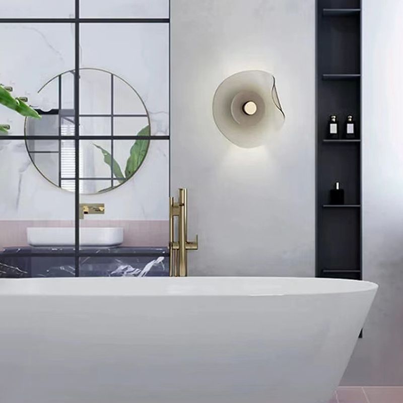 Modern Unique Shape Wall Mounted Light 1 Light Flush Mount Wall Sconce