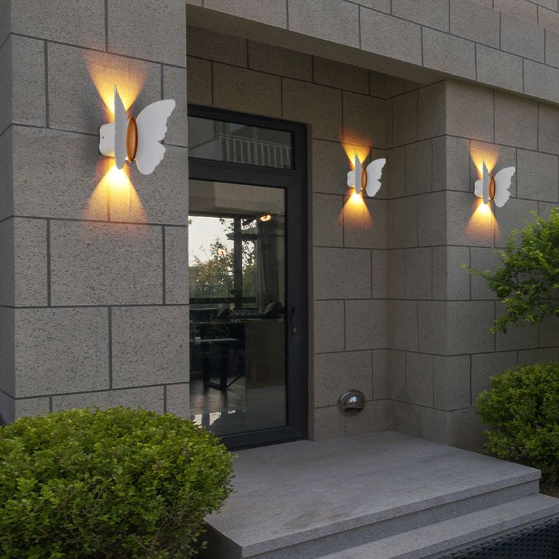 Postmodern Wall Light Fixture Creative LED Wall Light Sconce for Bedroom