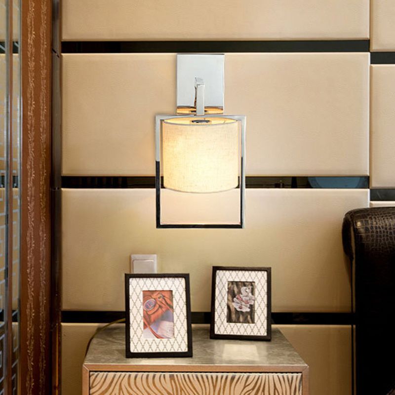 Zeitgenössischer Zylinderleuchte Leuchte Fixation Stoff 1 Lichtwandleuchte in Chrom