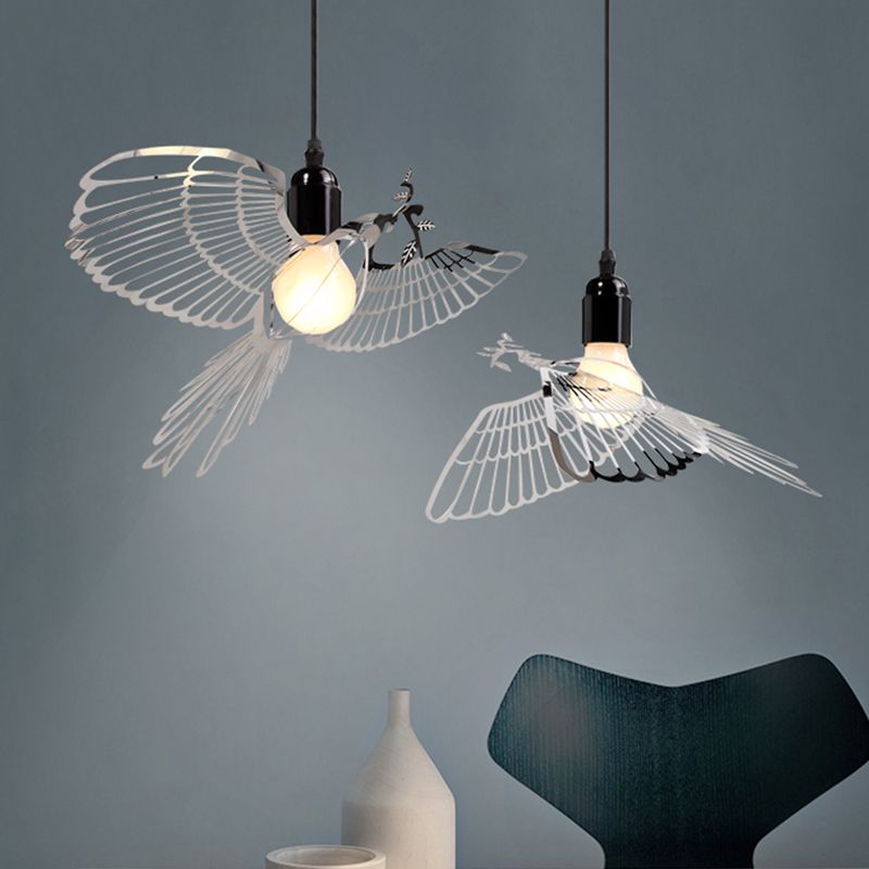 Iluminación colgante de sombra de pájaro volador de metal retro rústico 1 luz colgante suspendida de plata ligera para bar