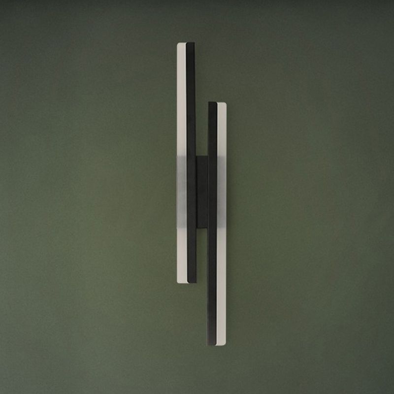 Minimalist LED Wall Lamp Black Metal Sconce Lighting for Bedroom