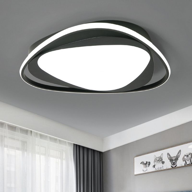 Black Triangle Flush Ceiling Light with Diffuser Minimalist Metal Integrated Led Flushmount Light in Third Gear
