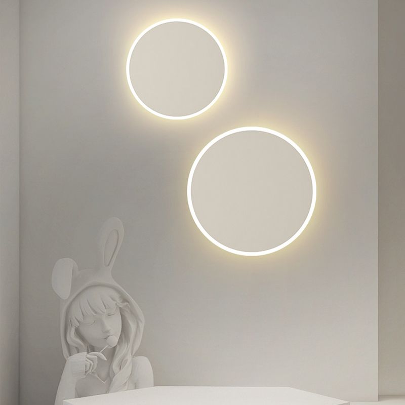 Round LED Wall Lamp Modern Wall Mount Lamp with Acrylic Shade for Bedroom