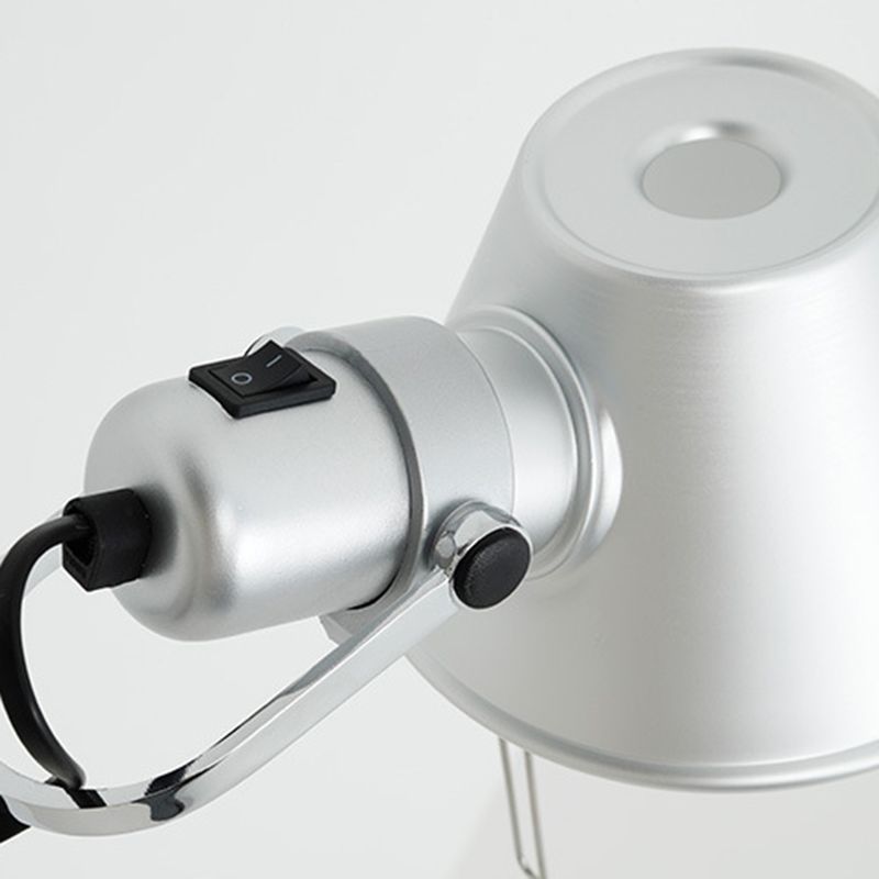 Modern Wall Sconce Linear Shape Vanity Lamp with Metal Shade in Silver for Bathroom