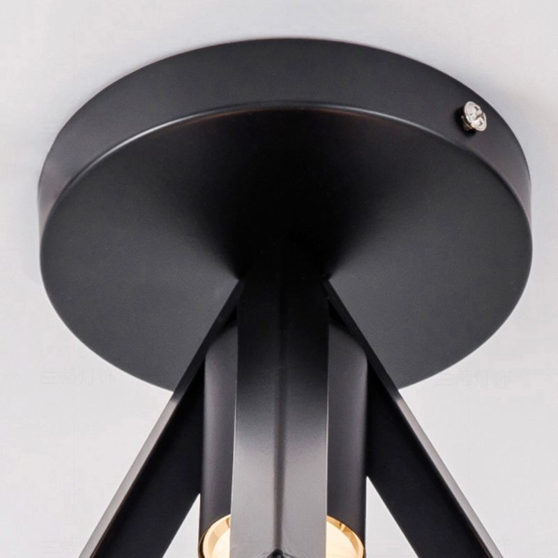 Près de Ceiling Éclairage Loft Style Geometric Metal Ceiling Light Fixture in Black