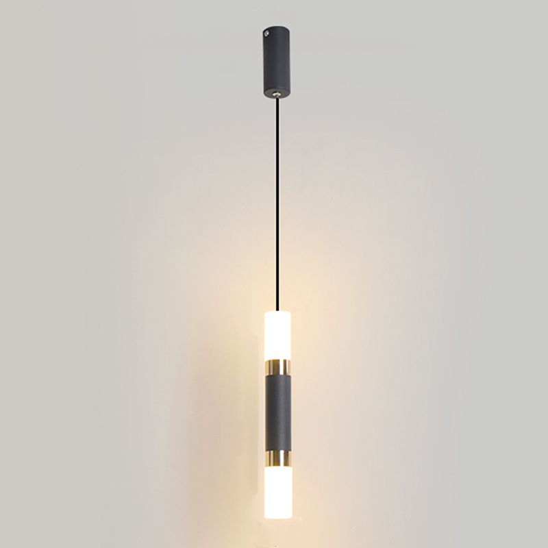 Forme de cylindre Metal Pendant Light Modern Style 1 Lumière Lumière Lumière en or