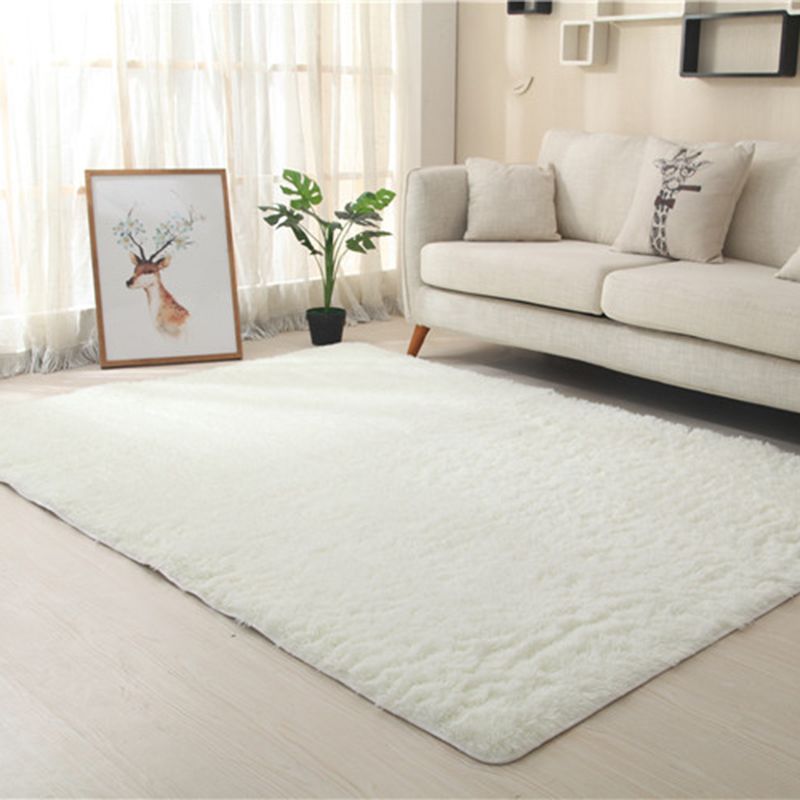 Alfombra de dormitorio redondea área de pelusa sólida poliéster alfombra de interior resistente a manchas casuales