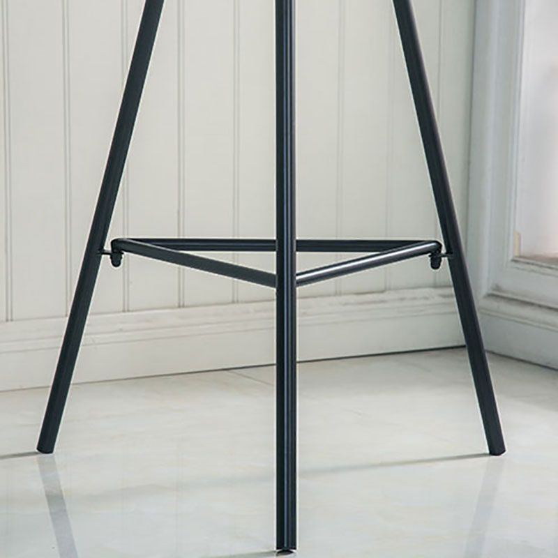 Round Indoor Industrial Bar Dining Table Iron Tripod Pedestal Bistro Table with Footrest